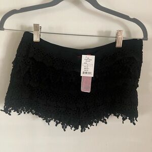 Chic Black Lace Shorts